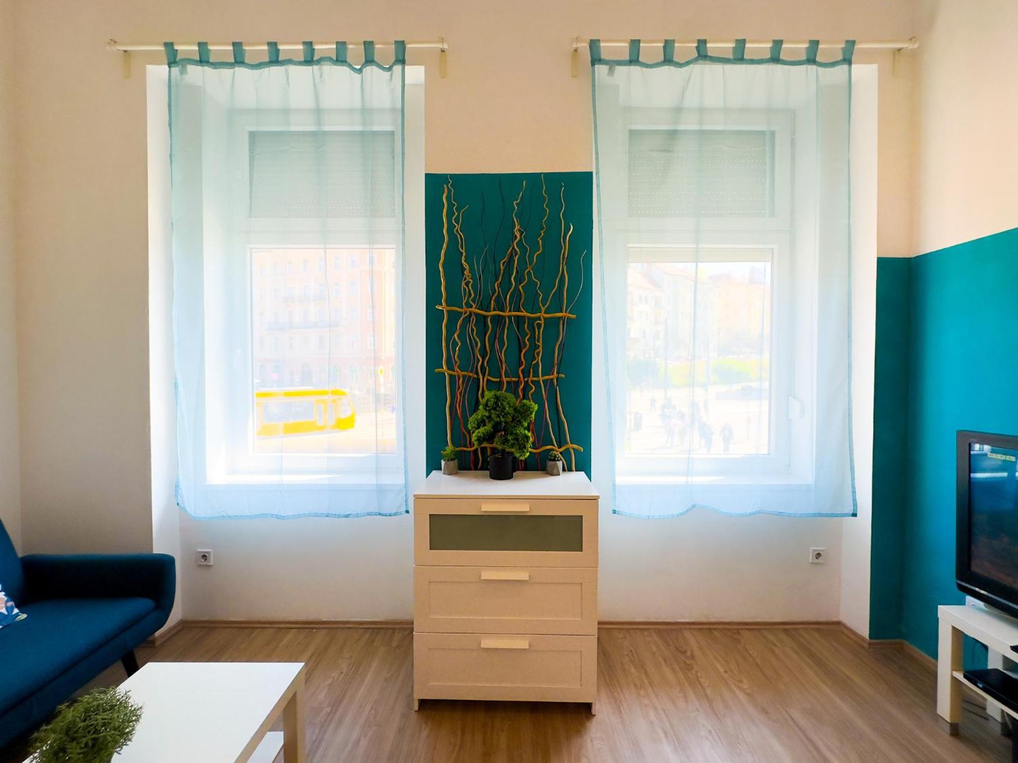 Spacious Buda Air Conditioning